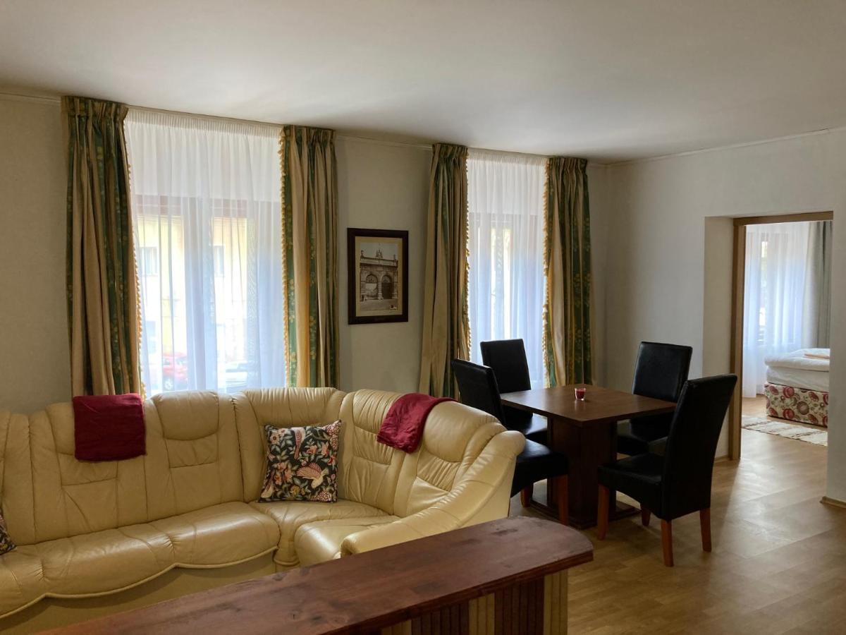 Country House & Restaurant Hronec المظهر الخارجي الصورة